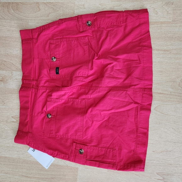 Lee Fuchsia Utility Skort, Brand NEW - Picture 5 of 5